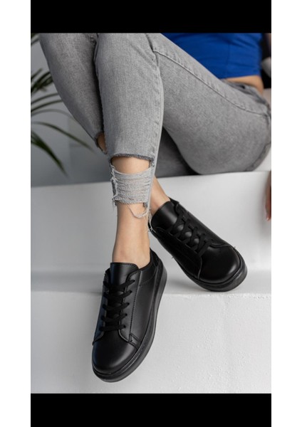 Kadın Bağcıklı Termo Taban Sneaker Deri Spor Ayakkabı
