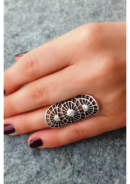 Antik Gümüş Kaplama Dairesel Motif Şekilli El Yapımı Ayarlanabilir Kadın Yüzük modelleri