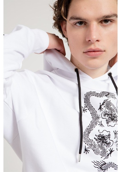 Dragon Baskılı Beyaz Oversize Erkek Sweatshirt modelleri