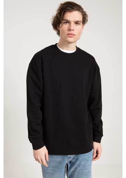 Asit Yıkamalı Siyah Oversize Erkek Sweatshirt