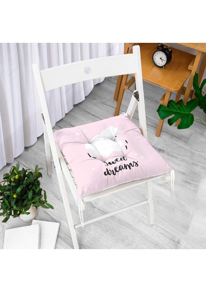 Pembe Zeminde Sevimli Kuzucuk Tasarımlı Bebek Odası Pofidik Sandalye Minderi - 40 x 40 cm fiyatları