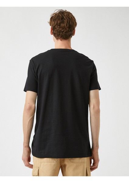 Erkek V Yaka Basic Tişört fırsatları