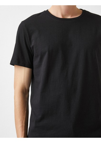 Erkek V Yaka Basic Tişört indirimleri