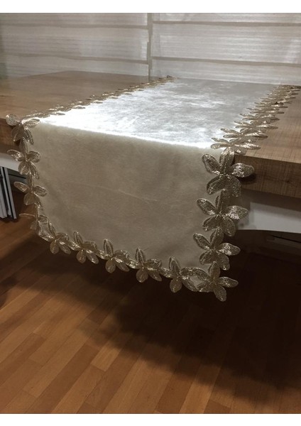 Helen Kadife Güpürlü Krem Runner 40*180 cm - 539 fiyatları