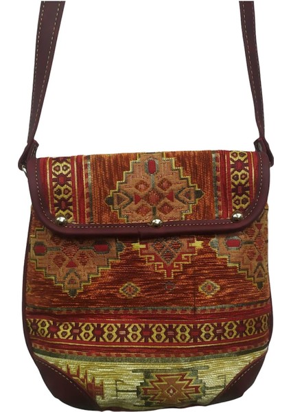 Otantik Kilim Desenli Postacı Çantası fiyatları