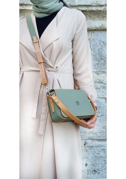 Kadın Yeşil 6 Bölmeli Çapraz ve Omuz Çantası Iki Askılı Just Polo 2174 indirimleri