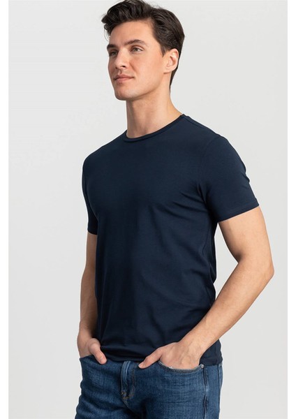 Slim Fit Dar Kesim Bisiklet Yaka Düz Basic Kısa Kol T-Shirt