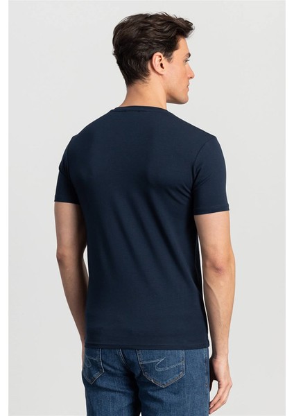 Slim Fit Dar Kesim Bisiklet Yaka Düz Basic Kısa Kol T-Shirt fırsatları