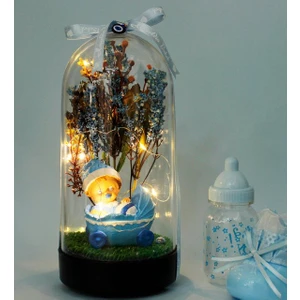 Çiçek Altında Yeni Doğan Bebek Tasarımlı Işıklı Fanus (Mavi)