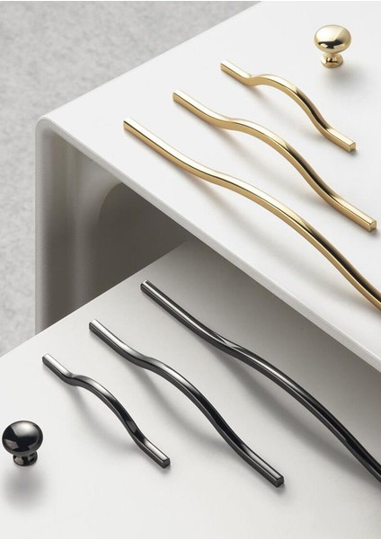 Emilia Parlak Gold - Altın - Sarı Kulp 224 mm
