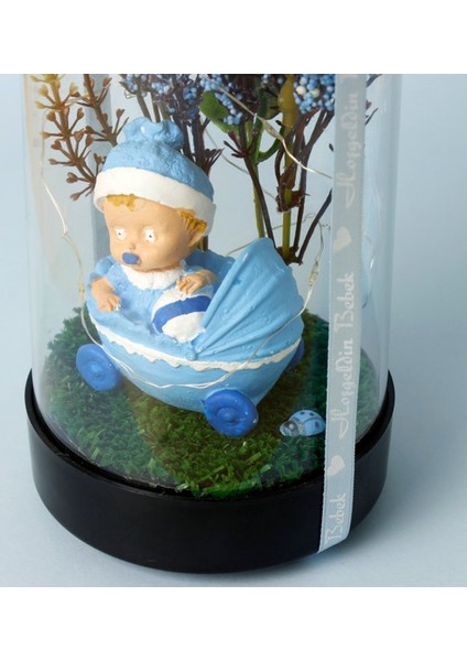 Çiçek Altında Yeni Doğan Bebek Tasarımlı Işıklı Fanus (Mavi) modelleri