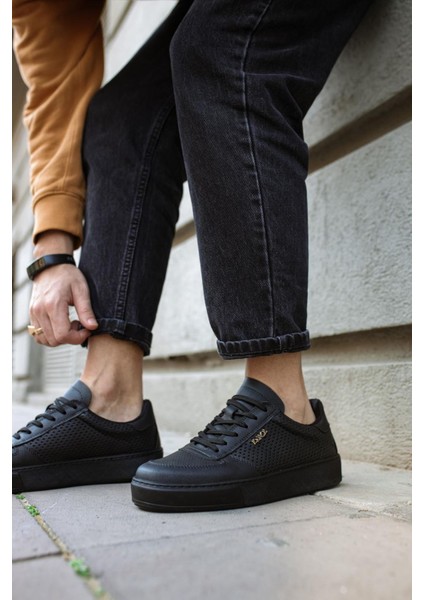Günlük Ayakkabı 011 Siyah (Siyah Taban) indirimleri