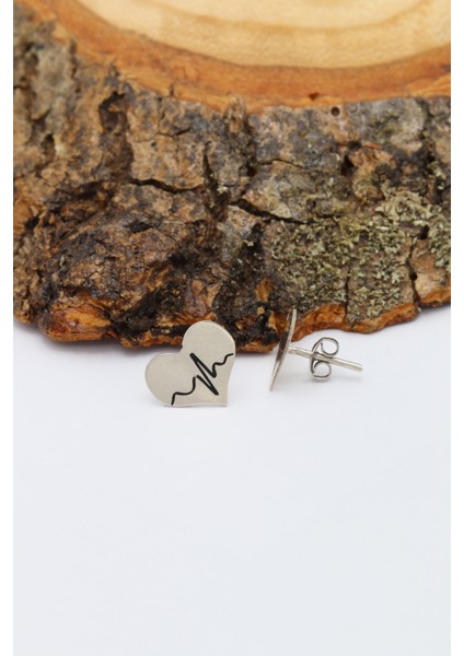 Kalpli Nabız Işlemeli Gümüş Küpe fırsatları