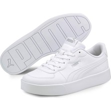 Puma Skye Clean Kadın Spor Ayakkabı Modern Tasarım ve Konfor ile Günlük Kullanım İçin İdeal