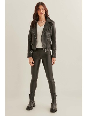 Vitrin Omuzda Apolet Detaylı Suni Deri Ceket