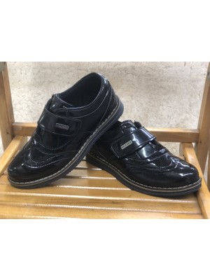 Kafkaslar Erkek Çocuk Klasik Parlak Kaymaz Taban Sünnet Ayakkabısı