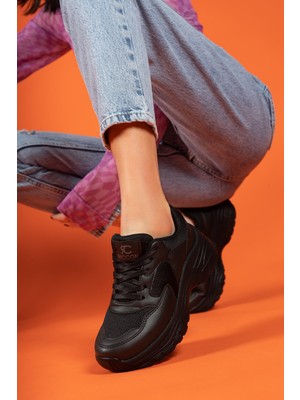 Riccon Kadın Siyah Sneaker Düz Tabanlı Ortapedik İç Taban ile Rahat Kullanım