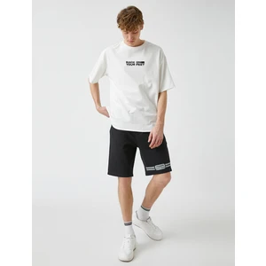 Erkek Slim Fit Baskılı Şort