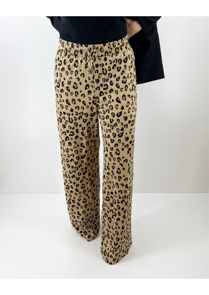 Leopar Desen Dökümlü Pantolon fırsatları
