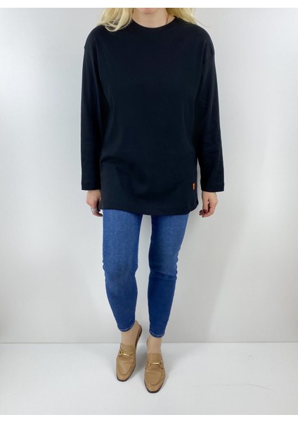 Siyah Bisiklet Yaka Uzun Kollu Tişört