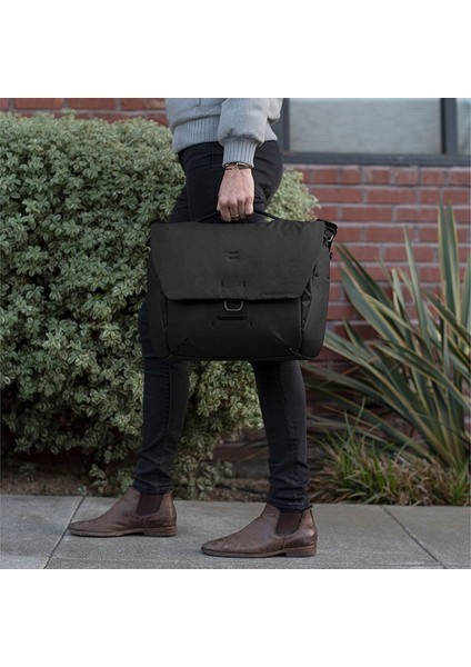 Peak Design Messenger 13L Siyah çanta