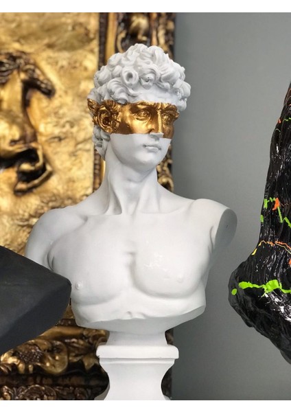 Gold Şeritli Beyaz Davut Büst