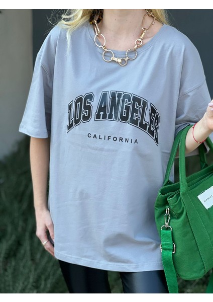 Kadın Boyamalı Gri Los Angeles Baskılı Oversize T-Shirt