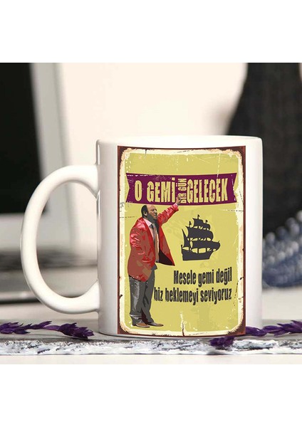 Retro Tasarım O Gemi Gelecek Tasarım Bardak