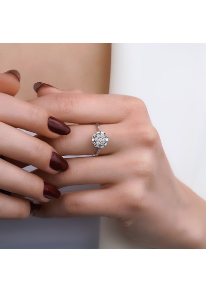 Valentines 0,44 Ct Baget Yüzük