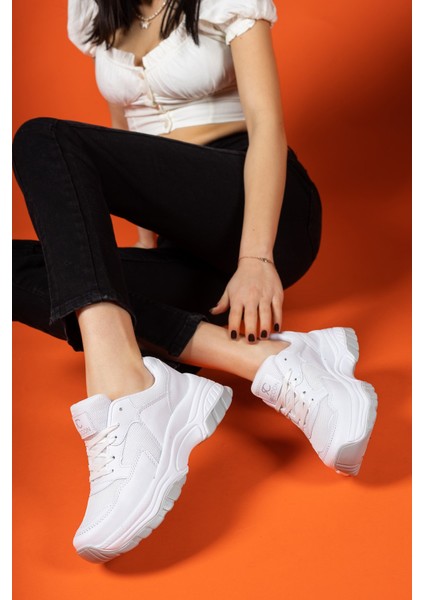 Beyaz Kadın Sneaker 0012140 indirimleri