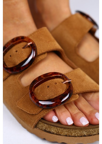 Drina Deri Çift Tokalı Taba Terlik fırsatları