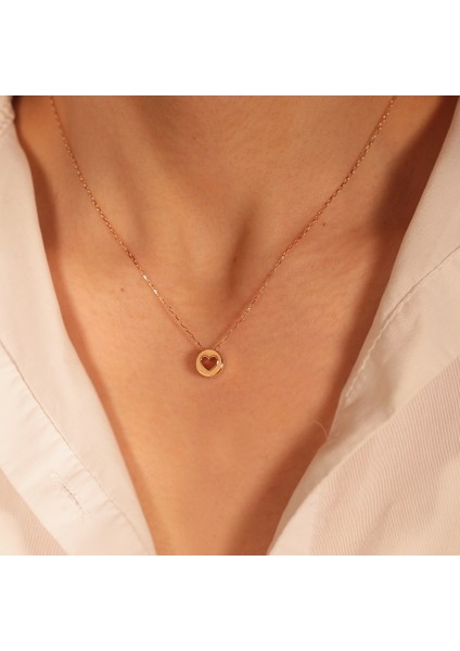 Adil Idil Kuyumculuk 14 Ayar Kalp Detay Plaka Kolye