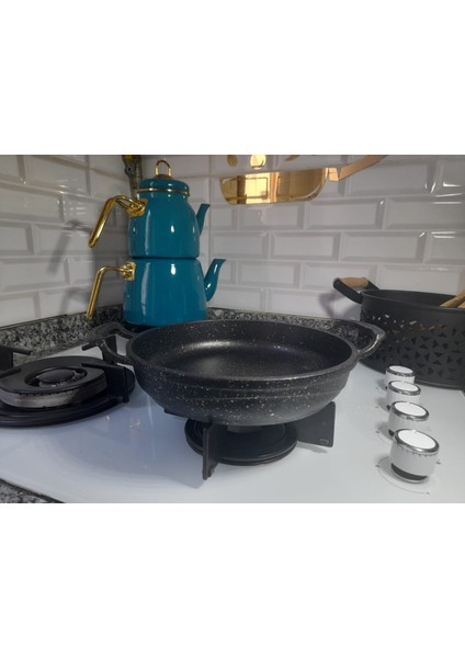 Sahan Omlet Tavası Döküm Granit