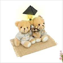 Süsle Bebek ve Parti Led Sokak Lambalı Peluş Ayıcık Çift - 16cm x 15cm