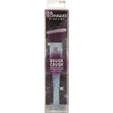 Real Techniques Brush Crush 301 Fondöten Fırçası