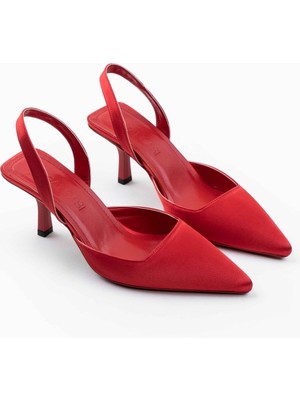 Nişantaşı Shoes Love Kırmızı Saten Arka Bilek Detaylı Kadın Topuklu Ayakkabı