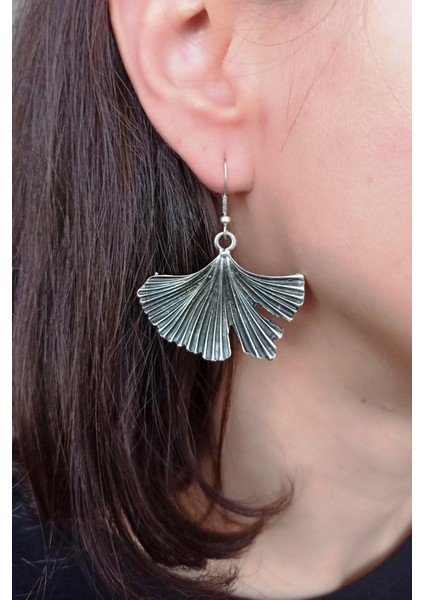 Antik Gümüş Kaplama Yelpaze Şekilli El Yapımı Çift Adet Kadın Küpe modelleri