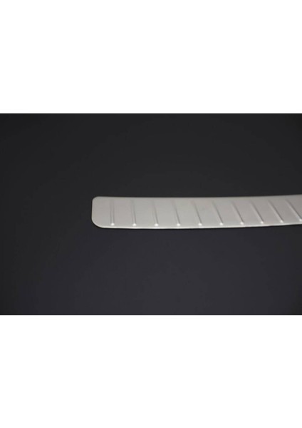 VW Passat 3B Krom Arka Tampon Eşiği Taşlı 1996-2005 Arası modelleri