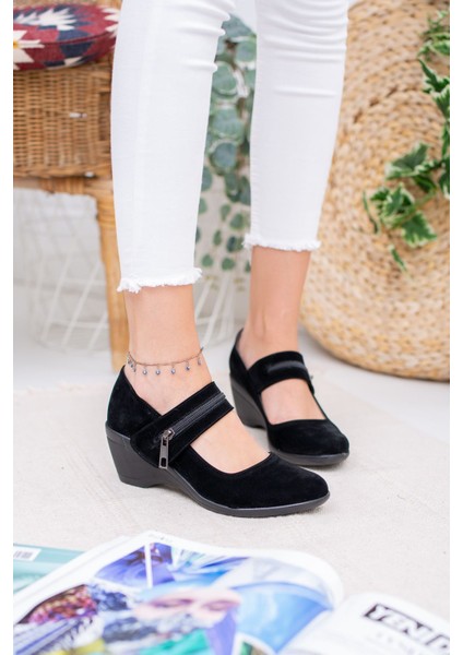 Dolgu Taban Fermuar Detaylı Kadın Ayakkabı