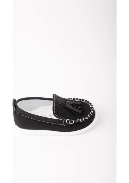 Püsküllü Erkek Bebe Ayakkabı modelleri