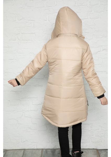 Kapşonlu Içi Yünlü Şişme Kaban fırsatları