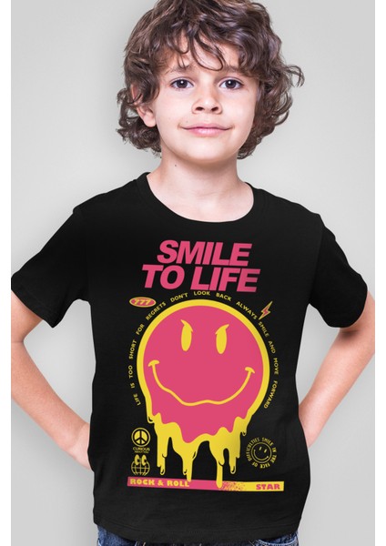 Hayata Gülümse Siyah Kısa Kollu Erkek Çocuk T-Shirt