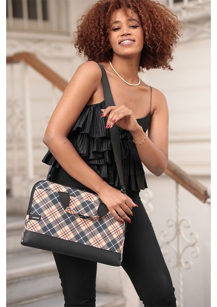 Moserini 14"-14.2" Taban Korumalı, Omuz Askılı Desenli Macbook Air-Pro Laptop Çantası - Ares modelleri