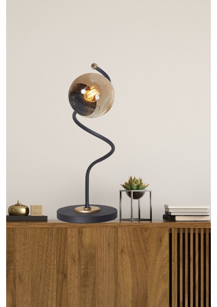 Nora Siyah-Gold Metal Gövde Bal Camlı Tasarım Lüx Masa Lambası