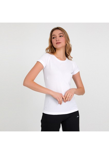 RELAX IN Kadın Slim Fit Tişört Beyaz fiyatları