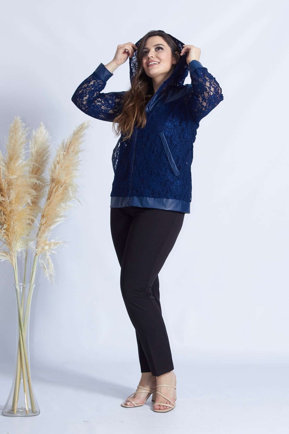 Moda Berray 4031 Lacivert Fermuarlı Derili Kombin Dantel Büyük Beden Ceket görsel 3