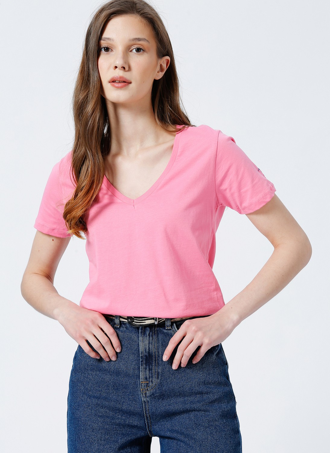 Fabrika Teyo Gri Melanj V Yaka Kadın T-Shirt görsel 7
