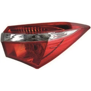 Toyota Corolla Stop Lambası Sağ Dış Taraf Ledsiz 2013-2016