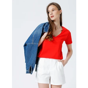 V Yaka Düz Kırmızı Kadın T-Shirt TEYO