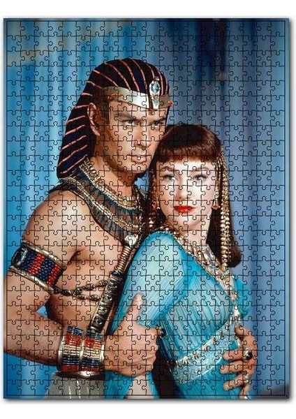 On Emir Yul Brynner Anne Baxter 255 Parça Puzzle Yapboz Mdf (Ahşap)